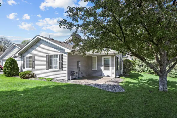 8530 Telford LN, Brooklyn Park, MN 55443