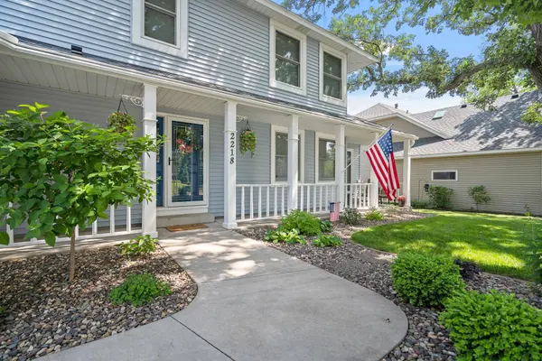 2218 Ariel ST N, North Saint Paul, MN 55109