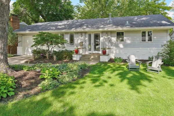 6421 James AVE S,  Richfield,  MN 55423