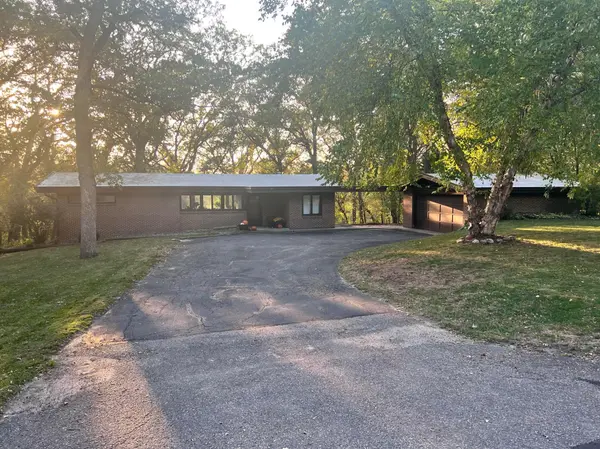 805 22nd ST NW, Austin, MN 55912