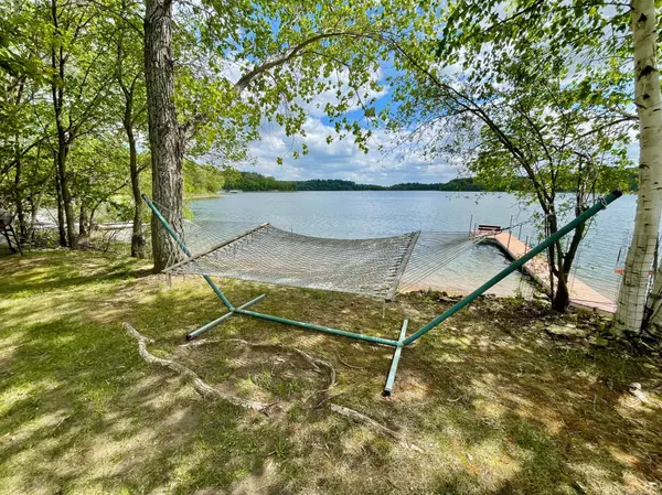 759 140th AVE, Saint Joseph Twp, WI 54017