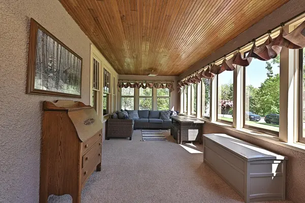 305 Lakeview BLVD, Coleraine, MN 55722