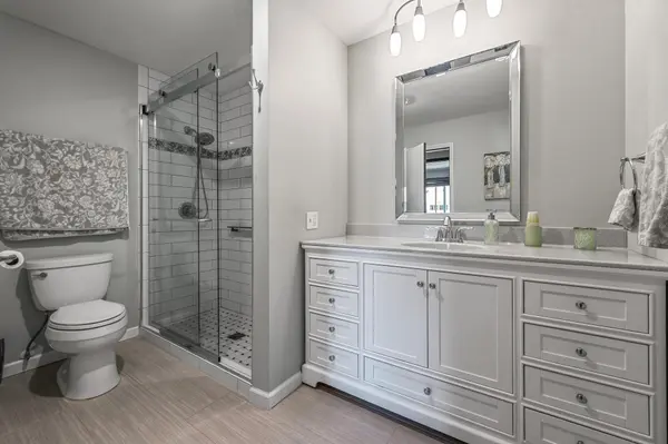 10348 Yorktown LN N, Maple Grove, MN 55369