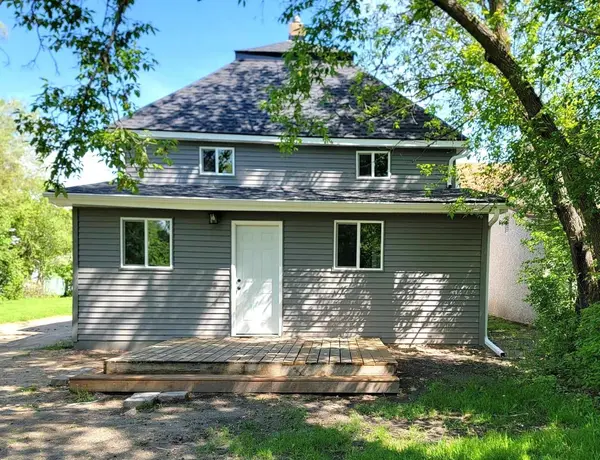 1002 SE 15th ST, Brainerd, MN 56401