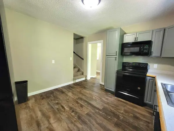 1002 SE 15th ST, Brainerd, MN 56401