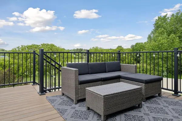 253 Primrose PATH N, Bayport, MN 55003