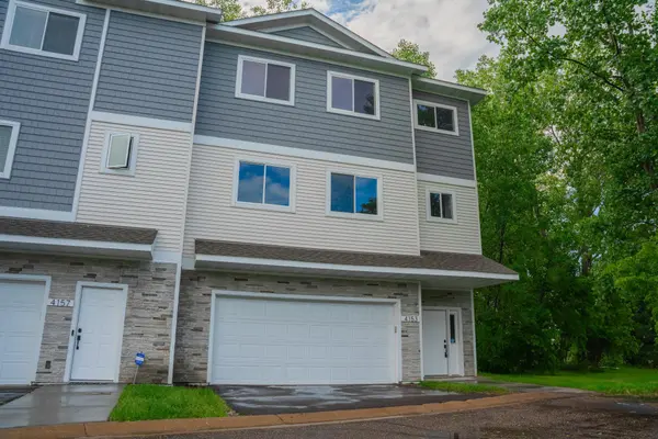 4153 Old Sibley Memorial HWY, Eagan, MN 55122