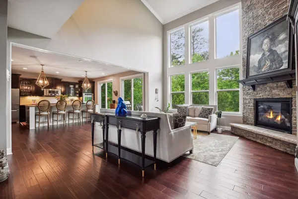 5460 Yellowstone TRL, Minnetrista, MN 55331