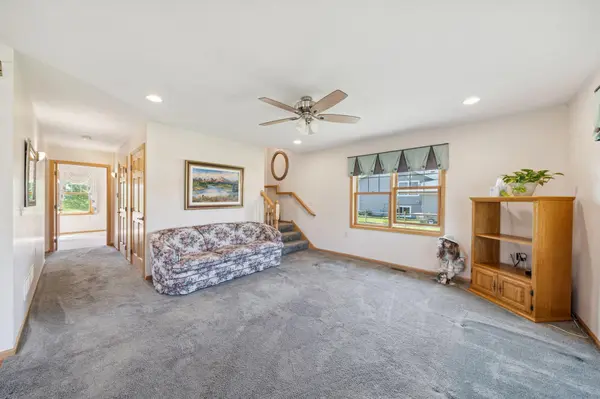 950 Johnson DR, New Richmond, WI 54017