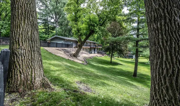 920 85th LN NW, Coon Rapids, MN 55433