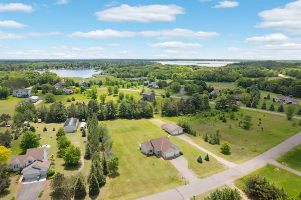 4518 194th AVE NE, East Bethel, MN 55092