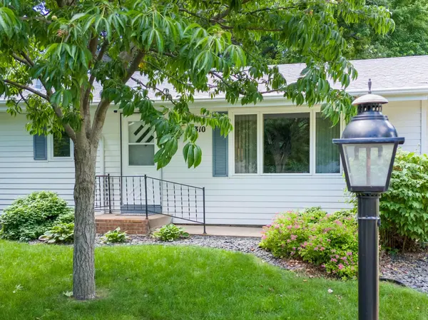 7310 Tempo TER NE, Fridley, MN 55432
