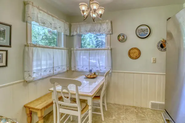 1907 6th ST S, Moorhead, MN 56560