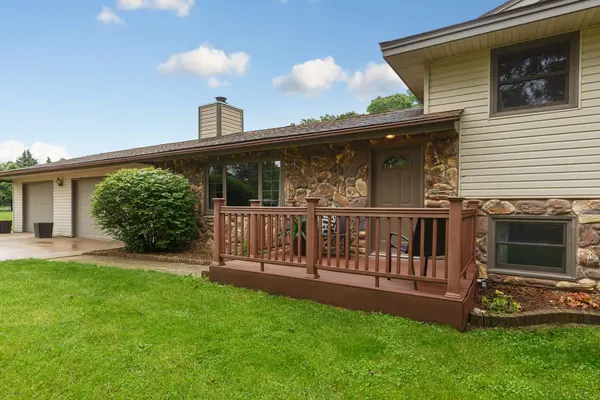 52917 Deerwood TRL, Belgrade Twp, MN 56003
