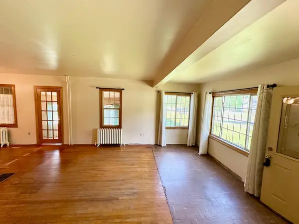 208 Gayley AVE, Coleraine, MN 55722