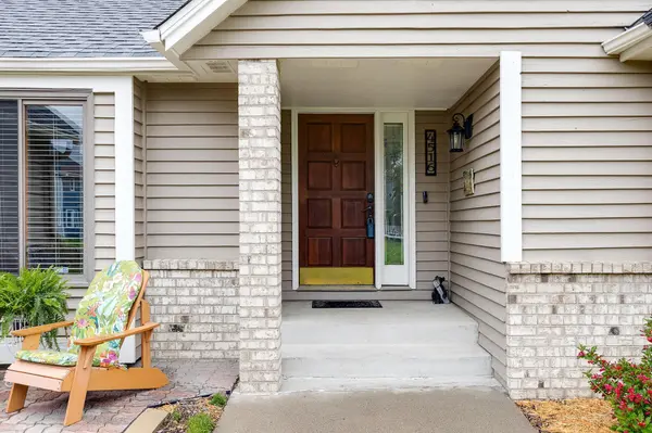 4516 Edinbrook TER, Brooklyn Park, MN 55443