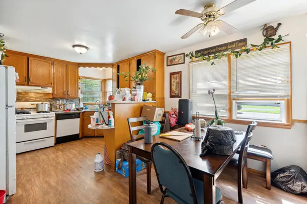 2072 Mohawk AVE, Saint Paul, MN 55119