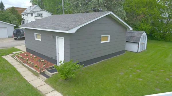 211 Morrison AVE, Coleraine, MN 55722