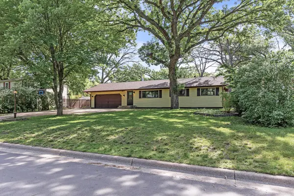 8977 Dunlap AVE, Lexington, MN 55014