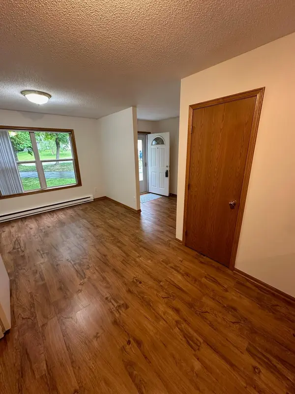 331 Maple Ridge CT, Detroit Lakes, MN 56501