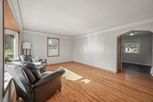 6221 Bryant AVE N, Brooklyn Center, MN 55430
