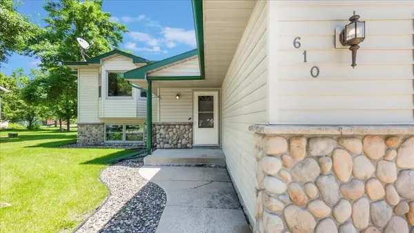 610 Robert AVE N, Maple Lake, MN 55358