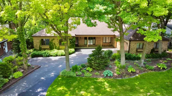 9128 Decatur AVE S,  Bloomington,  MN 55438