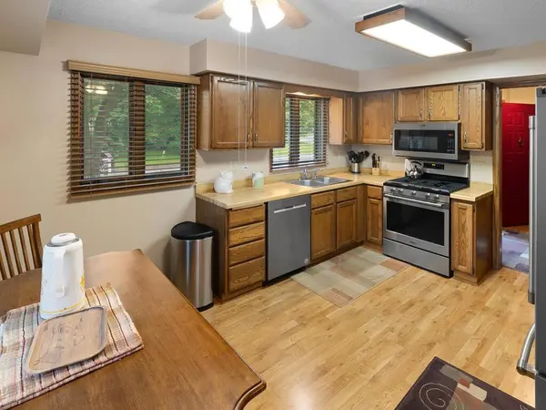 12420 52nd AVE N, Plymouth, MN 55442