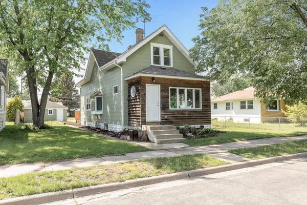 644 2nd AVE S, South Saint Paul, MN 55075