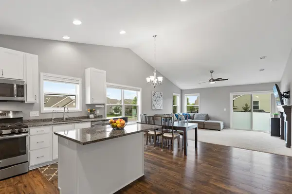 20969 Grommet AVE, Lakeville, MN 55044