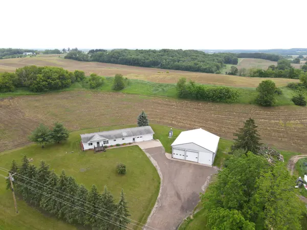 W1844 County Road T, Albany Twp, WI 54755
