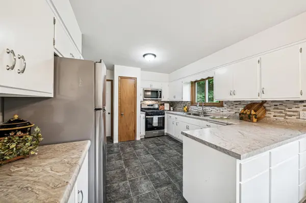 830 Park ST, Baldwin, WI 54002