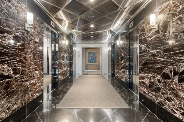 5601 Smetana DR #313, Minnetonka, MN 55343