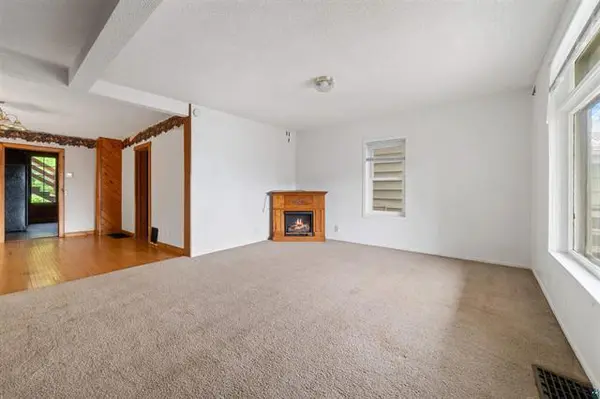 511 E 7th ST, Duluth, MN 55805