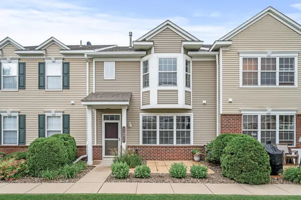 11001 Oak Grove CIR #C, Woodbury, MN 55129