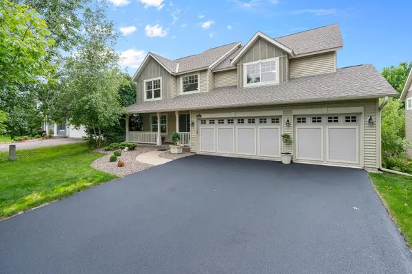 11207 Dogwood RD, Woodbury, MN 55129