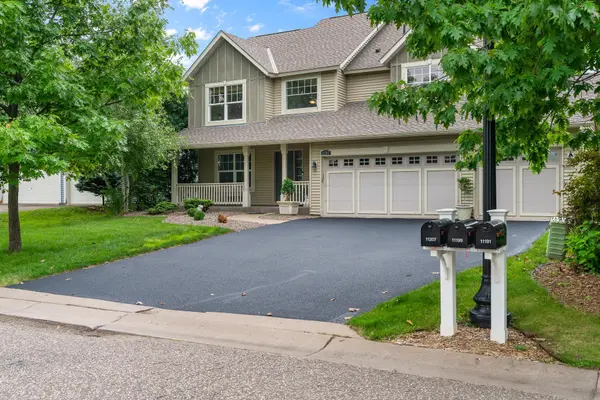 11207 Dogwood RD, Woodbury, MN 55129