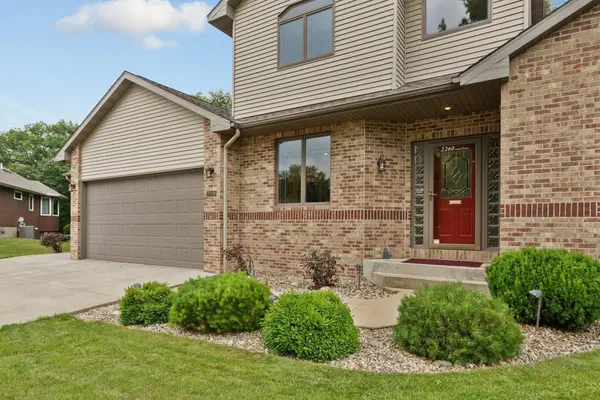 2260 Aspen LN, North Mankato, MN 56003