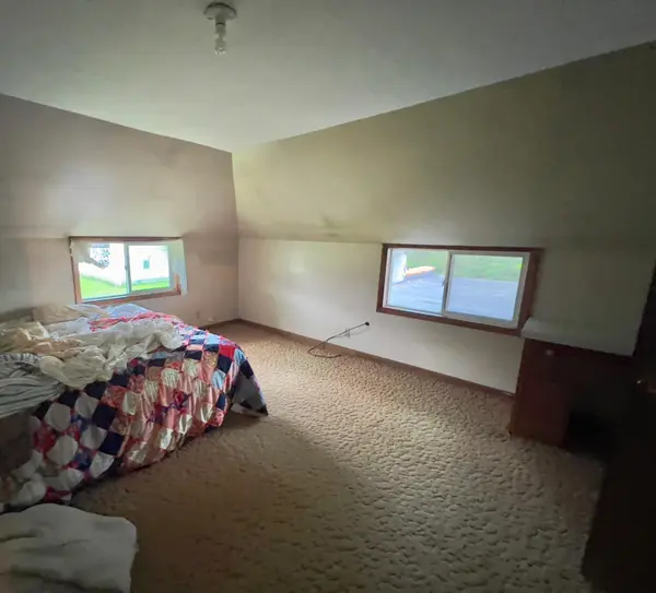 E16990 County Road V, Augusta, WI 54722
