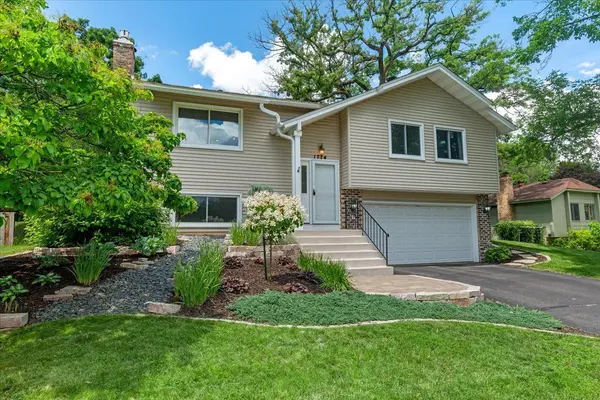 1774 Walnut LN, Eagan, MN 55122