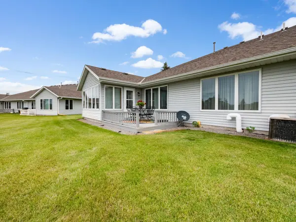 320 Voyager DR, Alexandria, MN 56308