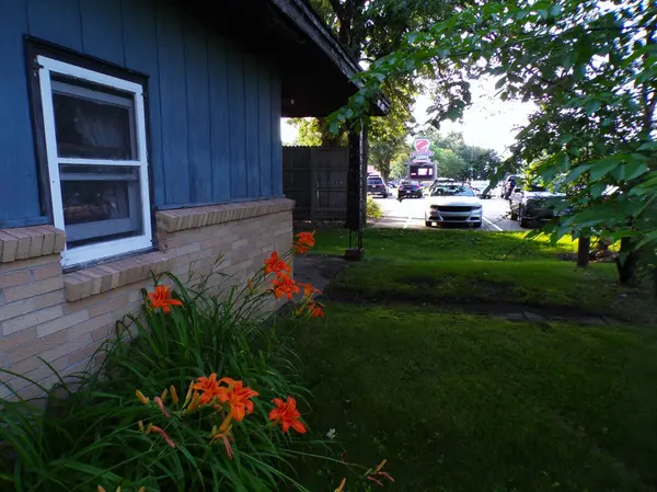 2704 N Nokomis NE, Alexandria, MN 56308