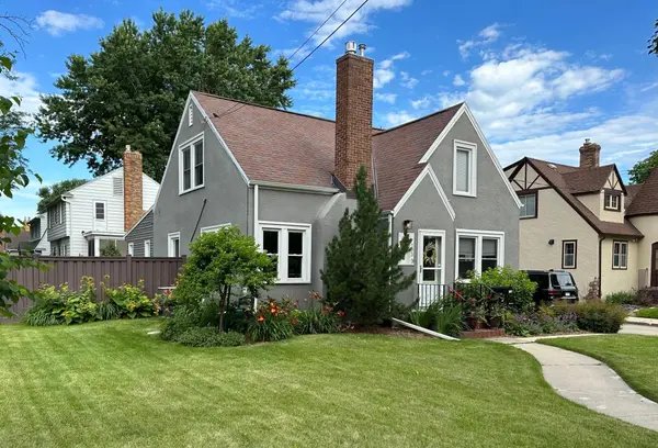 203 13th AVE NW, Rochester, MN 55901