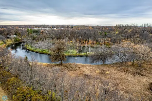 6787 ASHWOOD LOOP S, Fargo, ND 58104