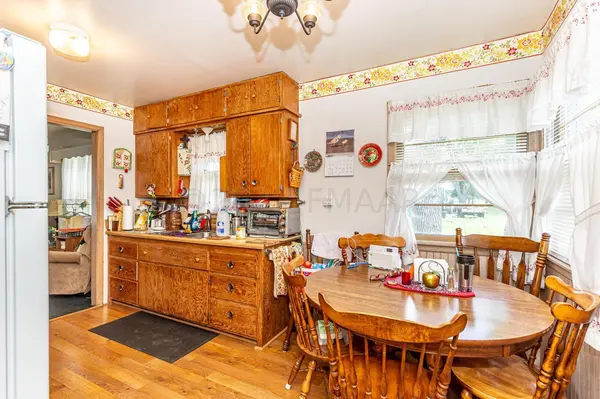 201 BLAINE ST S, Colfax, ND 58018