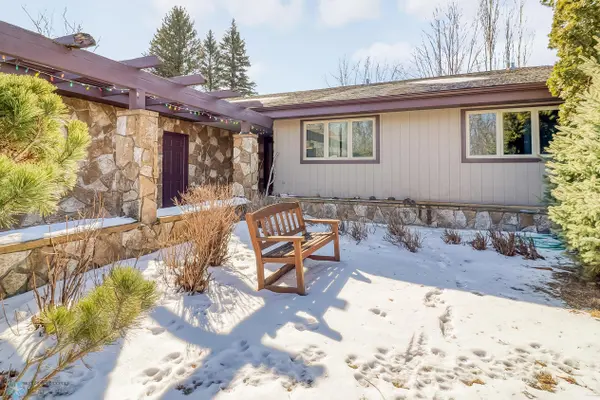 401 HORN AVE, Moorhead, MN 56560