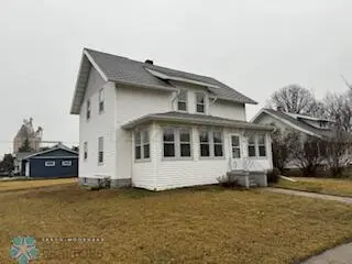 101 1ST ST E, Ada, MN 56510