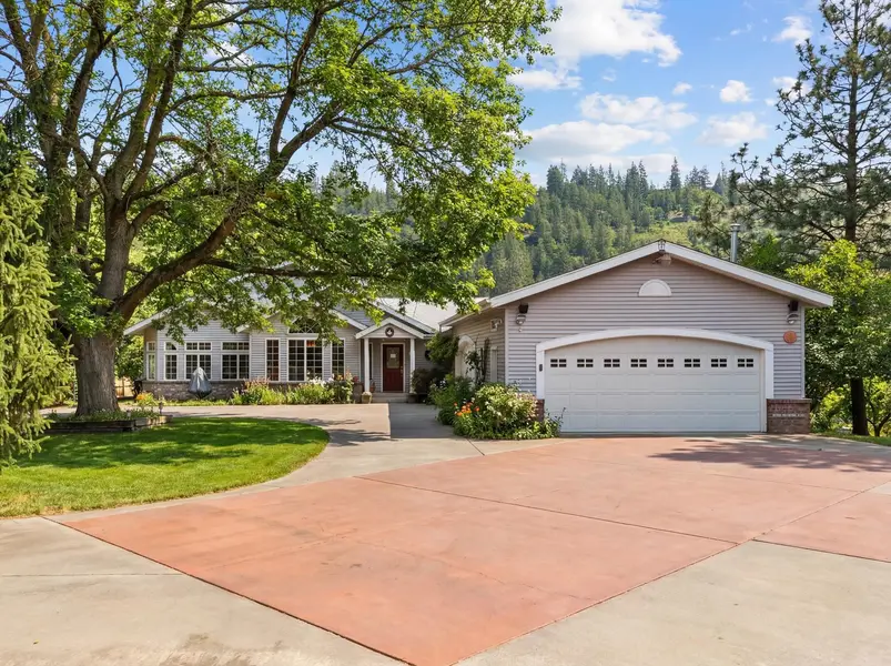 1703 W 25th Ave, Spokane, WA 99224