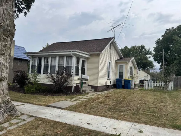 416 N West ST, Angola, IN 46703