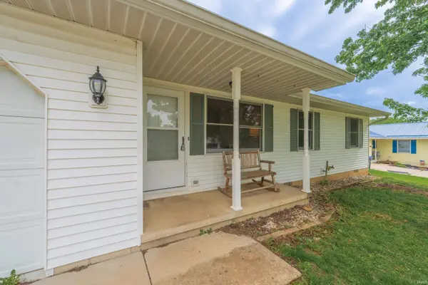 354 W Miami ST, Ellettsville, IN 47429-1911
